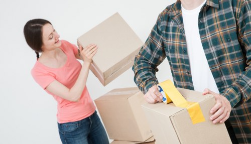 Storage unit solutions in Swiss Cottage for home and business use