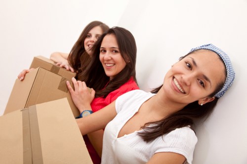 Accepted payment methods at Selfstorage Swisscottage including card and online options